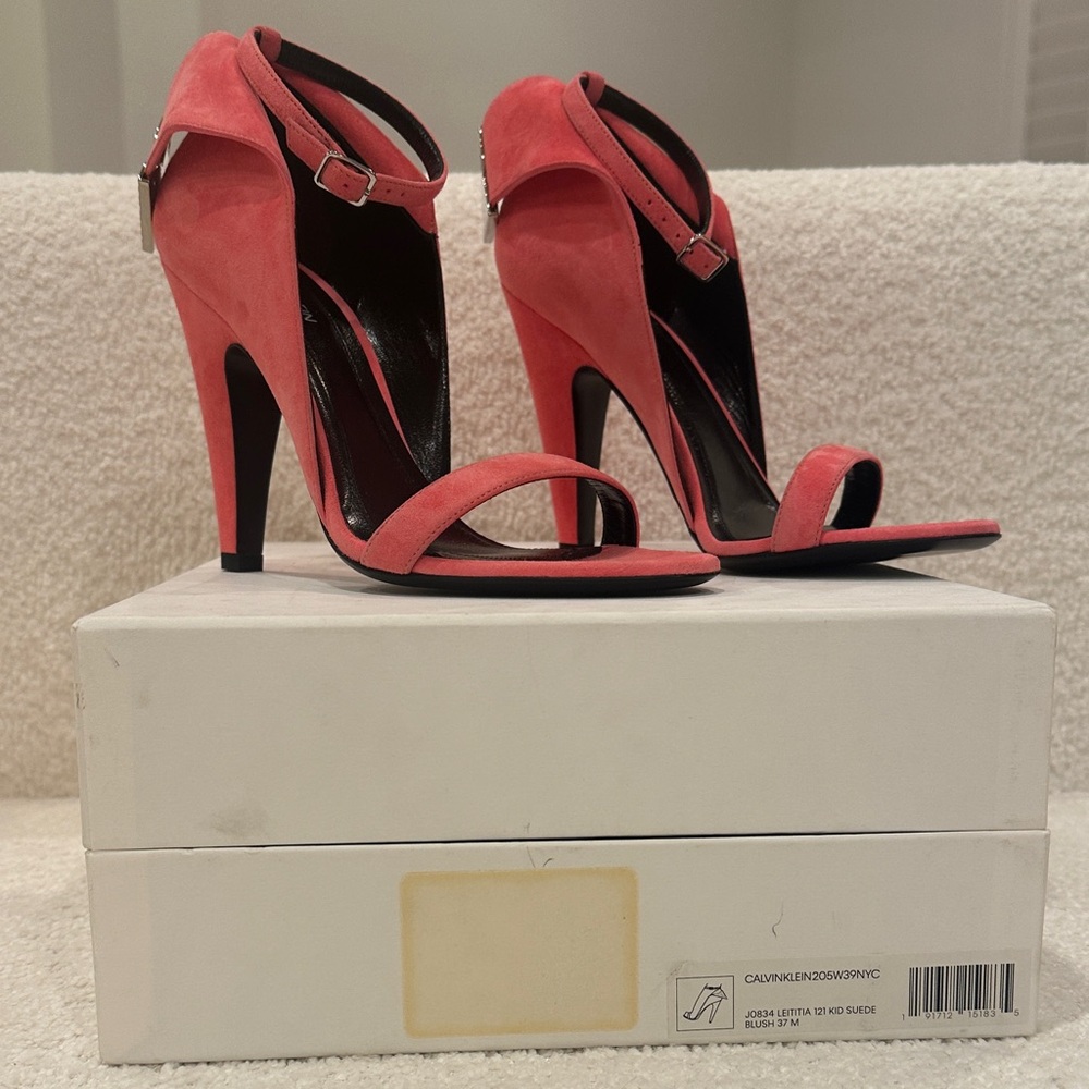 Chic Pink Suede Women's Heels